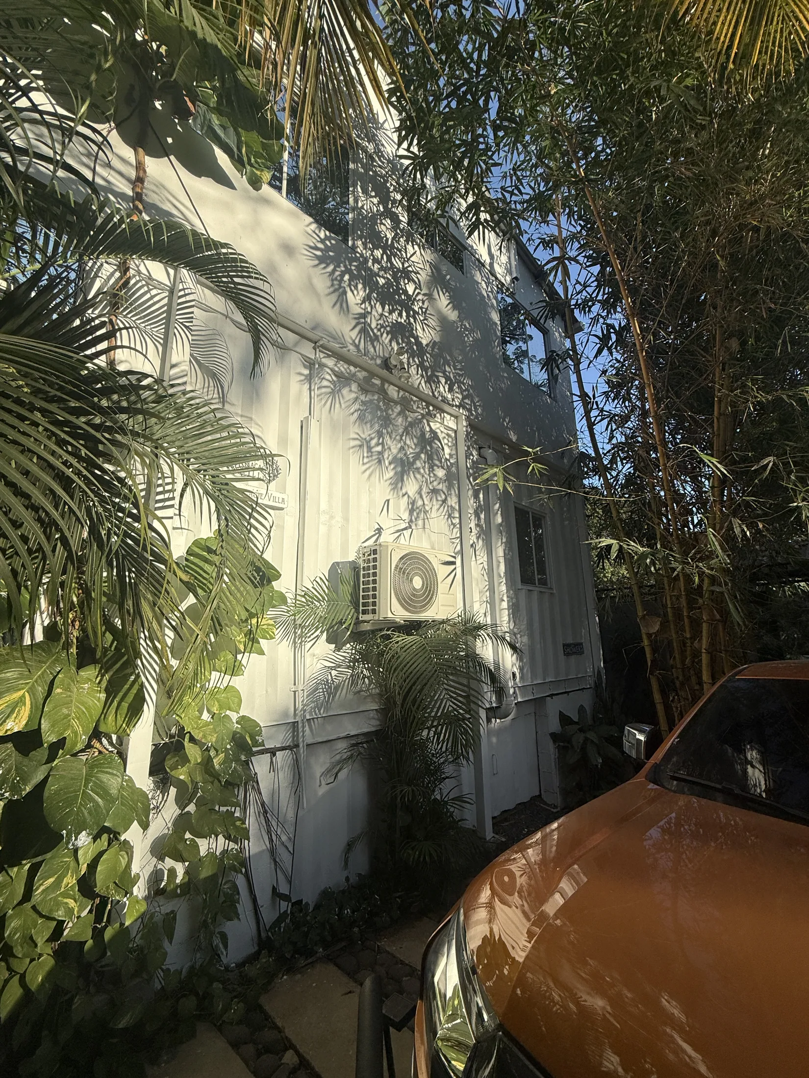 Tropical side exterior