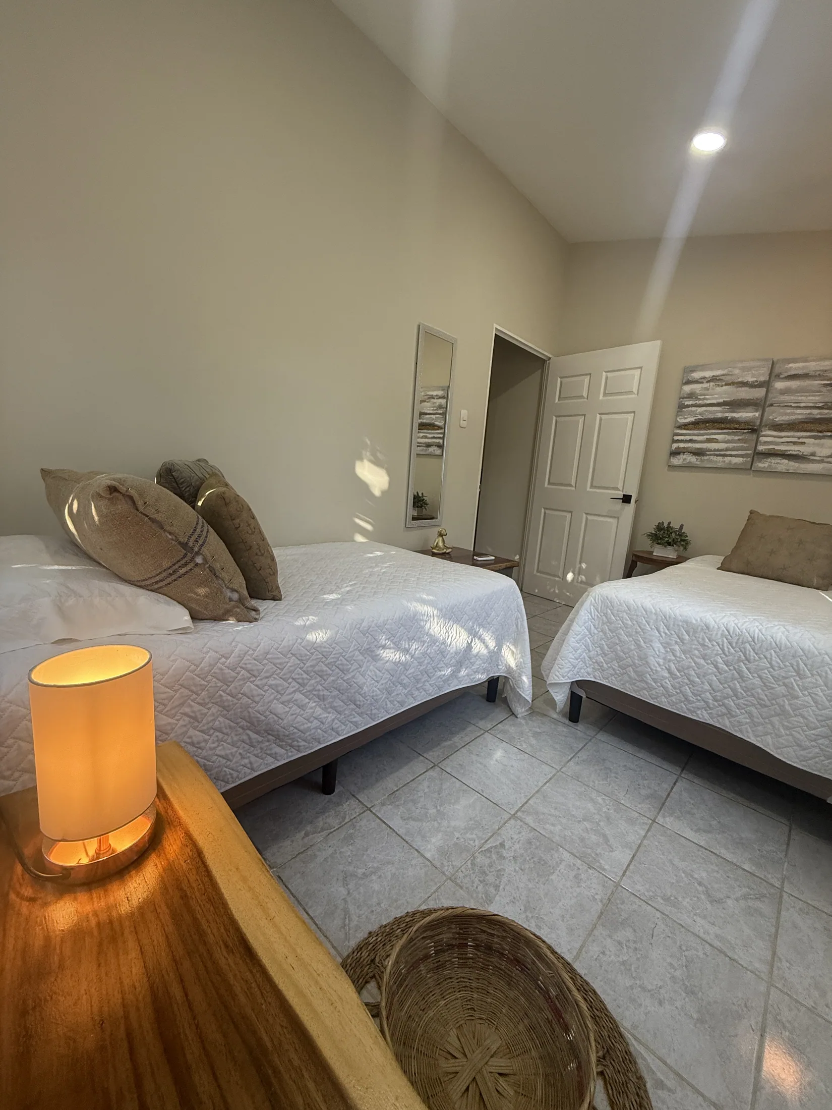 Twin bedroom