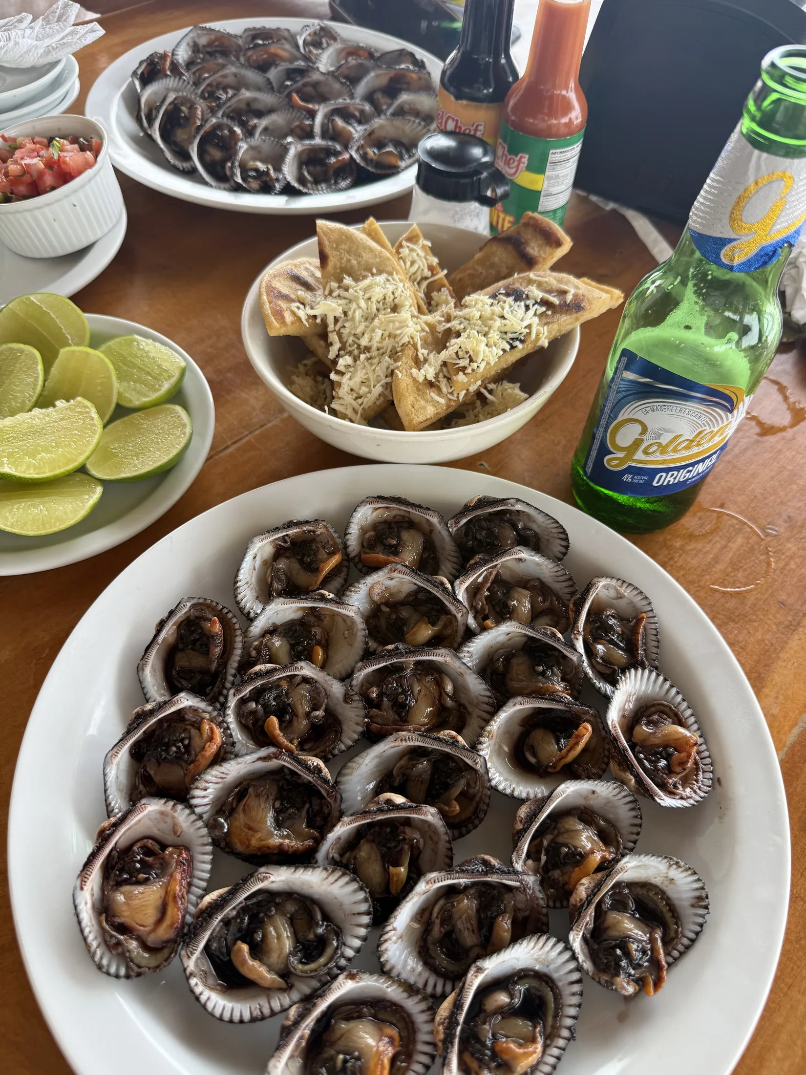Playa El Palmarcito fresh local oysters